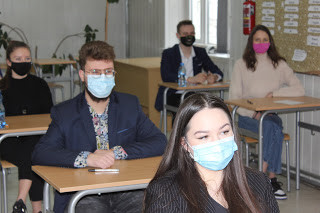 W Strzelnie rozpoczęły się próbne matury - fot