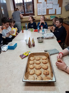 Wczoraj święto czekolady, a dziś owsiane ciasteczka. W SOSW w Strzelnie nieziemskie zapachy i smaki.