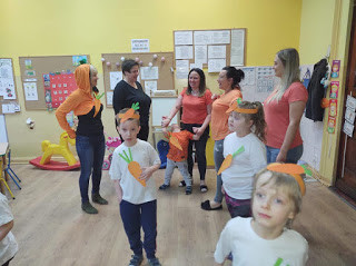 Marchewkowy dzień u przedszkolaków w SOSW w Strzelnie
