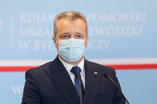 Wojewoda Bogdanowicz: Zwracam się z apelem o zgłaszanie się do pracy w oddziałach 