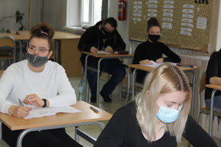 Zespół Szkół w Strzelnie przystąpił do próbnych matur