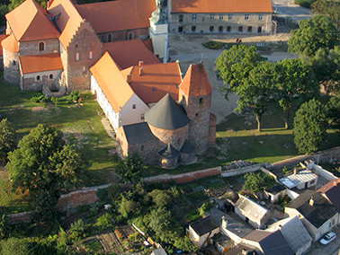 Strzelno - fantastyczne zdjęcia lotnicze z 2004 roku