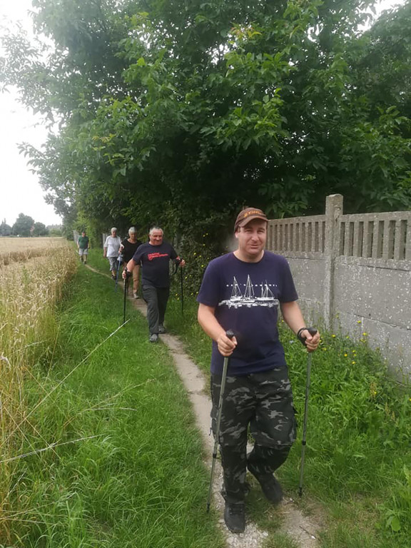 Podopieczni ŚDS w Strzelnie pracują i odpoczywają