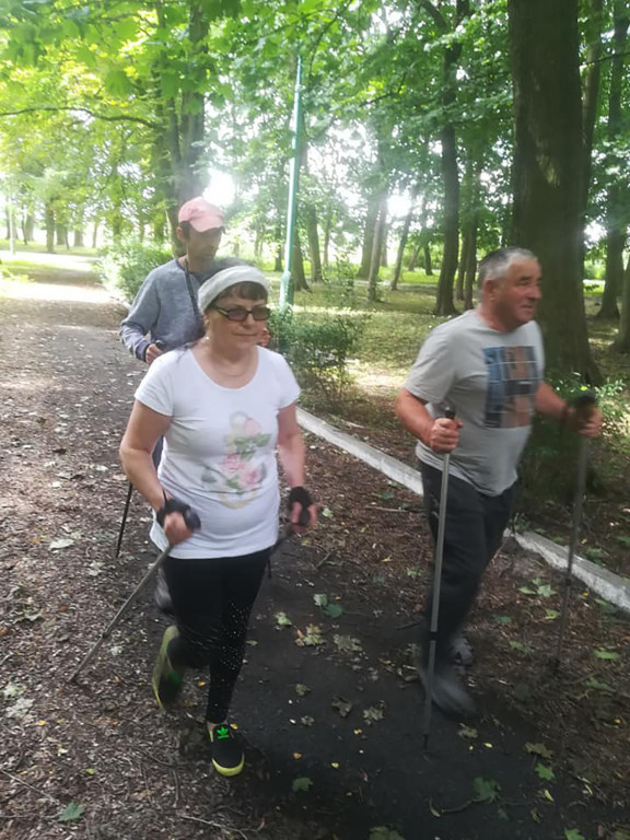 Podopieczni ŚDS w Strzelnie pracują i odpoczywają