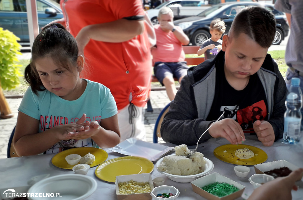 Konkursy i zabawa na strzeleńskim Rynku - fotorelacja