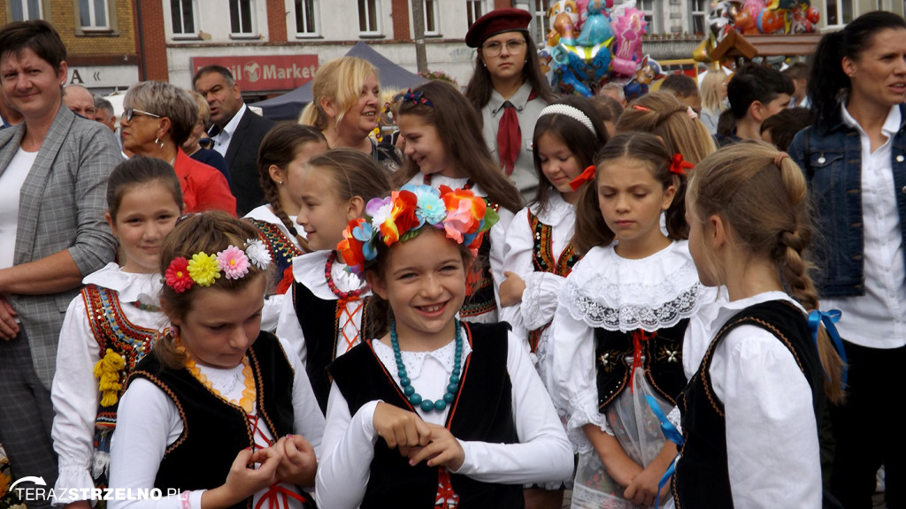 DOŻYNKI GMINNO- DIECEZJALNO- PARAFIALNE w STRZELNIE