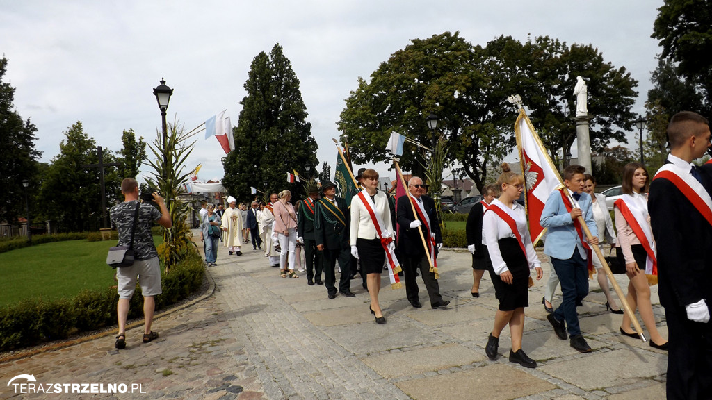 DOŻYNKI GMINNO- DIECEZJALNO- PARAFIALNE w STRZELNIE