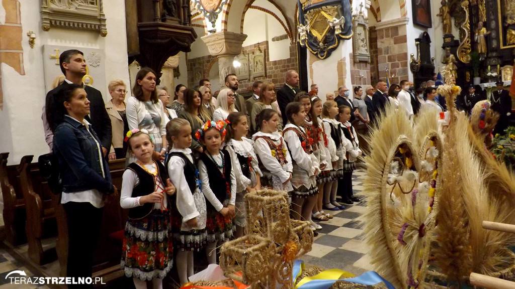 DOŻYNKI GMINNO- DIECEZJALNO- PARAFIALNE w STRZELNIE