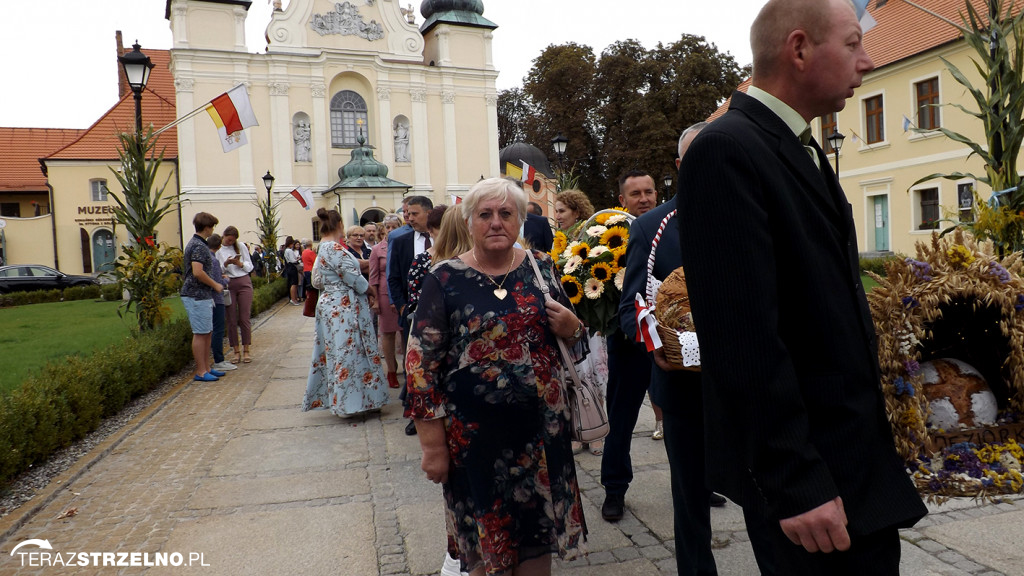 DOŻYNKI GMINNO- DIECEZJALNO- PARAFIALNE w STRZELNIE