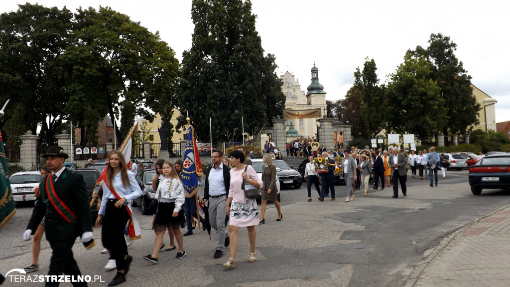 DOŻYNKI GMINNO- DIECEZJALNO- PARAFIALNE w STRZELNIE