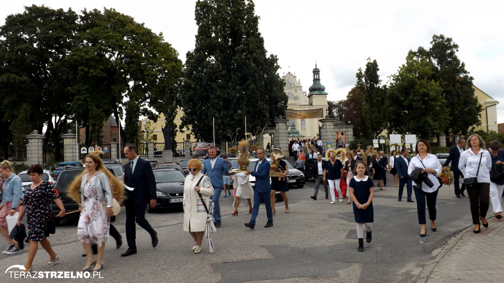DOŻYNKI GMINNO- DIECEZJALNO- PARAFIALNE w STRZELNIE
