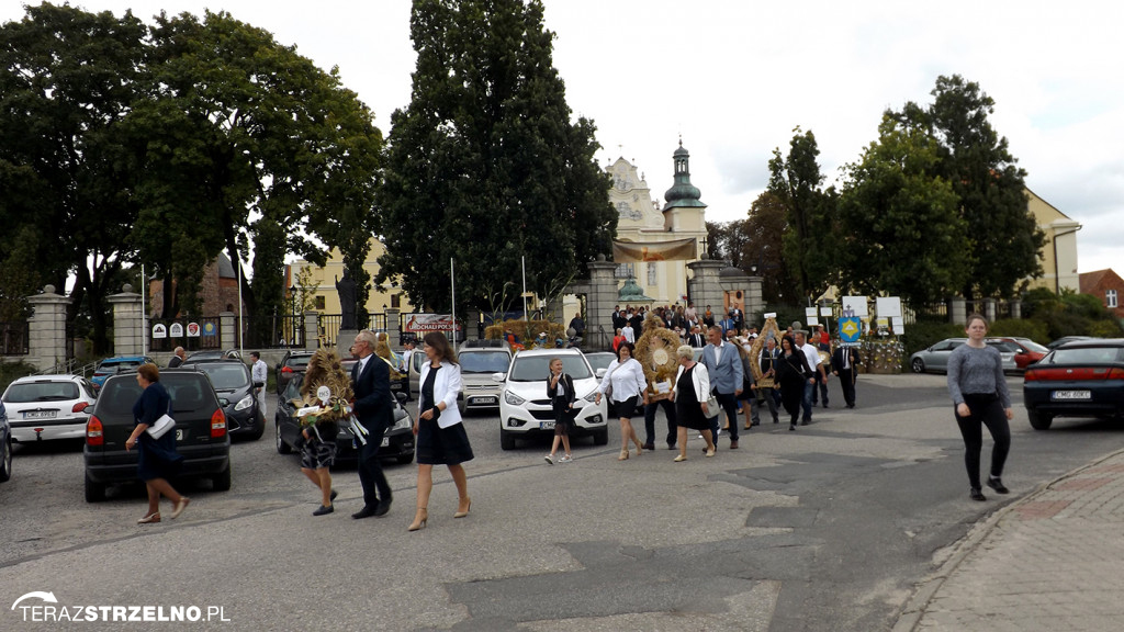 DOŻYNKI GMINNO- DIECEZJALNO- PARAFIALNE w STRZELNIE