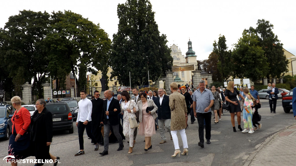 DOŻYNKI GMINNO- DIECEZJALNO- PARAFIALNE w STRZELNIE