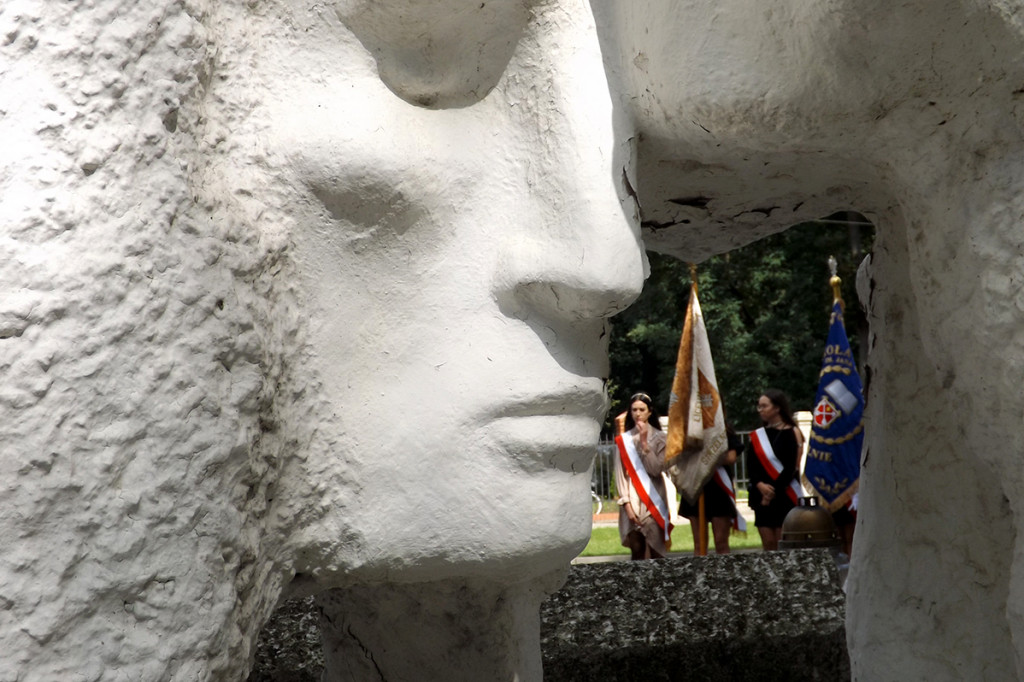 Uroczystości upamiętniające 82. rocznicę wybuchu II wojny światowej