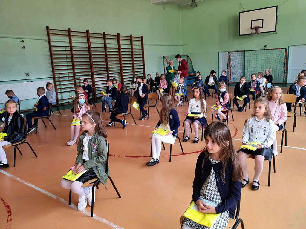 Galeria z rozpoczęcia roku szkolnego w SP im. A. A. Michelsona