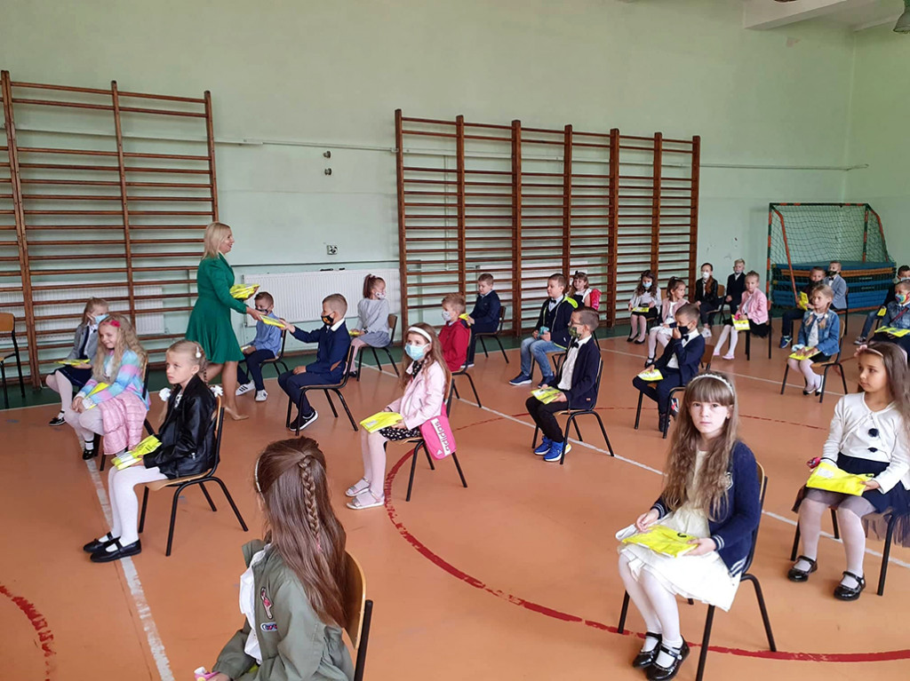 Galeria z rozpoczęcia roku szkolnego w SP im. A. A. Michelsona