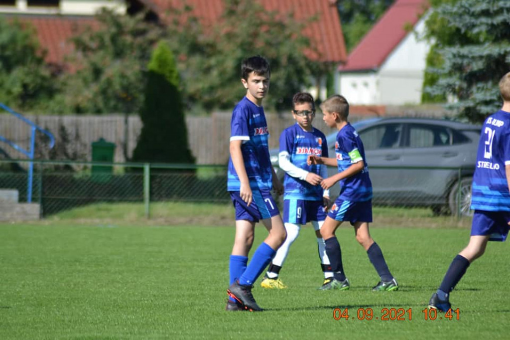 Mecz UKS OLIMP Strzelno 2009, 2008 kontra Spójnia Białe Błota.