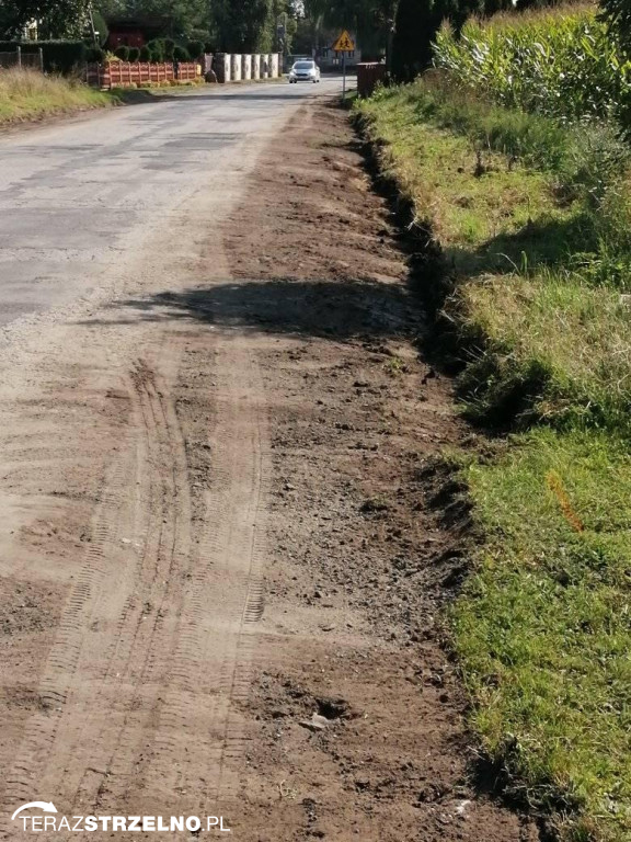 Trwają prace remontowe na drodze powiatowej w miejscowości Sławsko Dolne