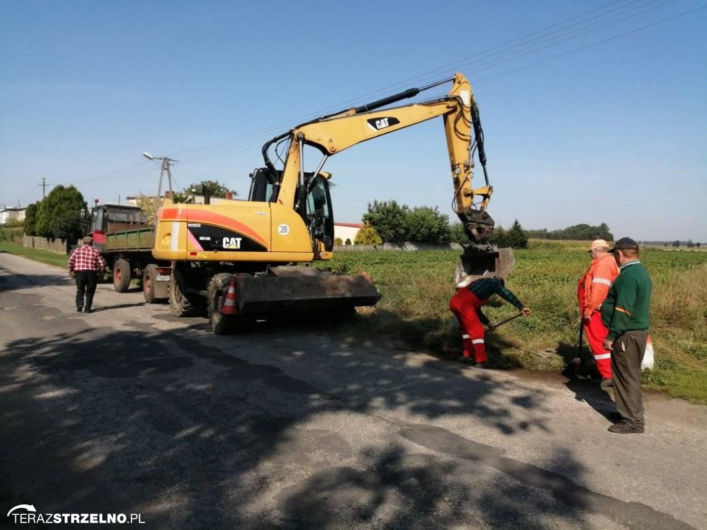 Trwają prace remontowe na drodze powiatowej w miejscowości Sławsko Dolne