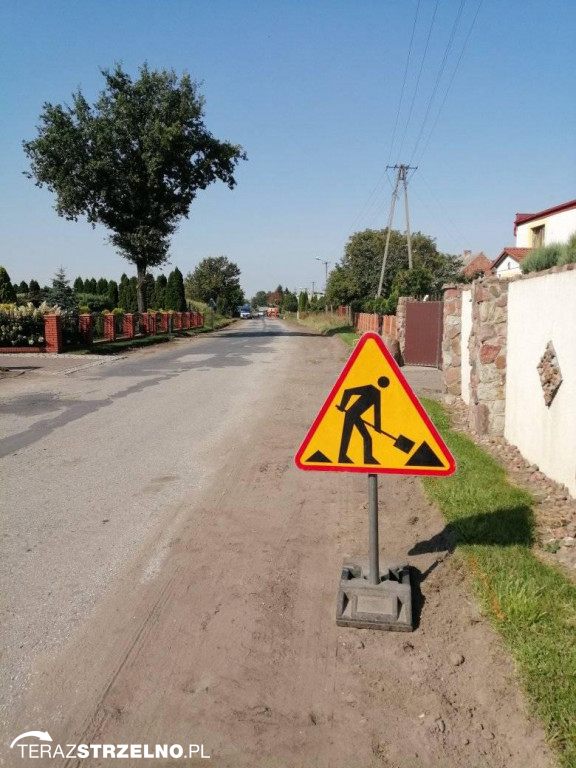 Trwają prace remontowe na drodze powiatowej w miejscowości Sławsko Dolne