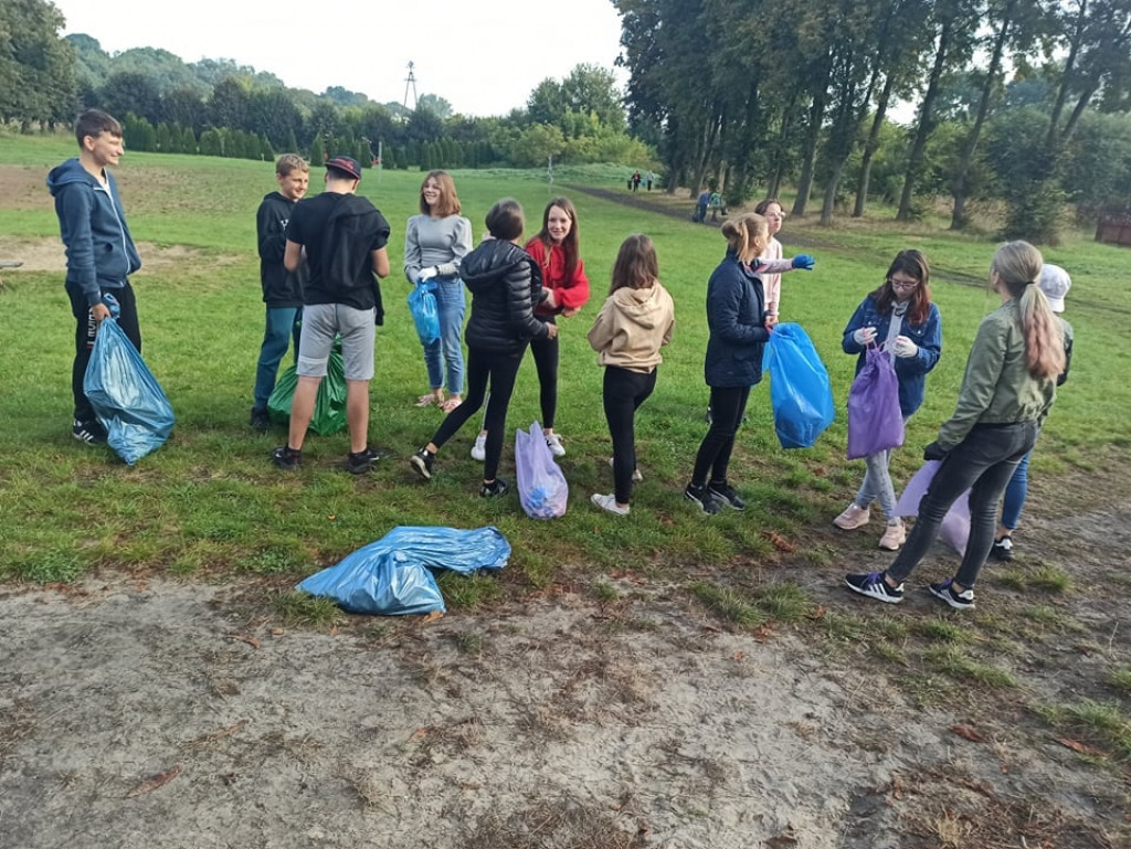 Uczniowie SP w Markowicach wzięli udział w 