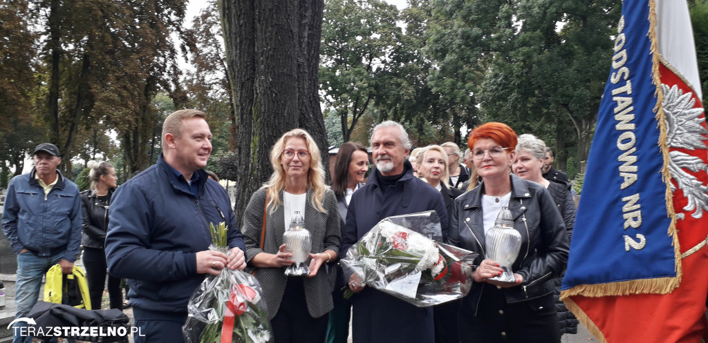 Uroczystości 17 września pod Pomnikiem Katyńskim w Strzelnie