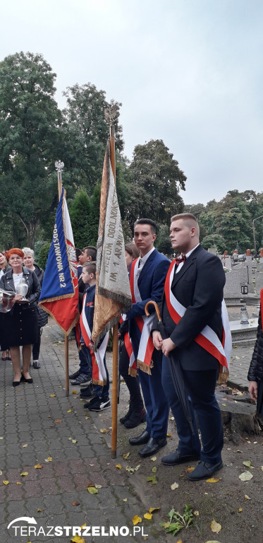 Uroczystości 17 września pod Pomnikiem Katyńskim w Strzelnie
