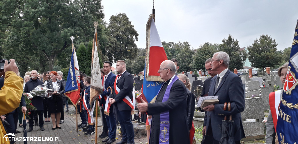 Uroczystości 17 września pod Pomnikiem Katyńskim w Strzelnie