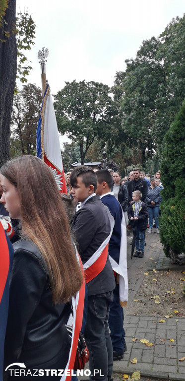 Uroczystości 17 września pod Pomnikiem Katyńskim w Strzelnie