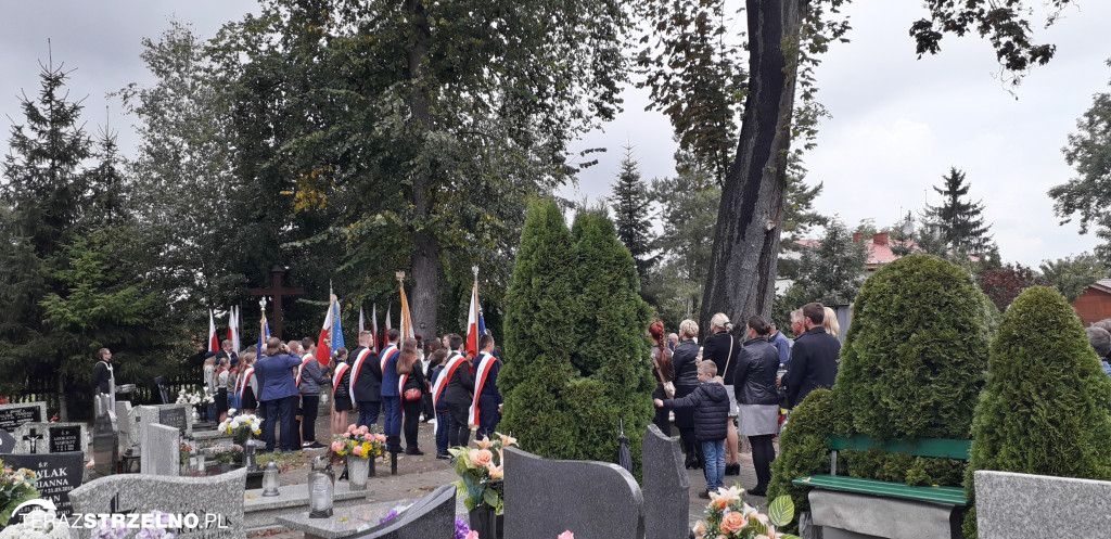 Uroczystości 17 września pod Pomnikiem Katyńskim w Strzelnie