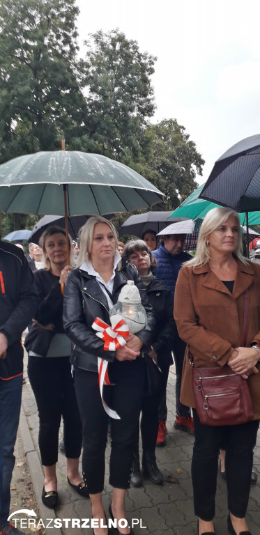 Uroczystości 17 września pod Pomnikiem Katyńskim w Strzelnie