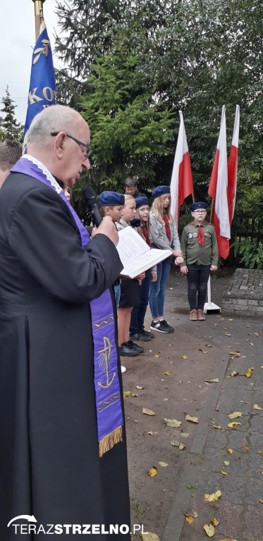 Uroczystości 17 września pod Pomnikiem Katyńskim w Strzelnie
