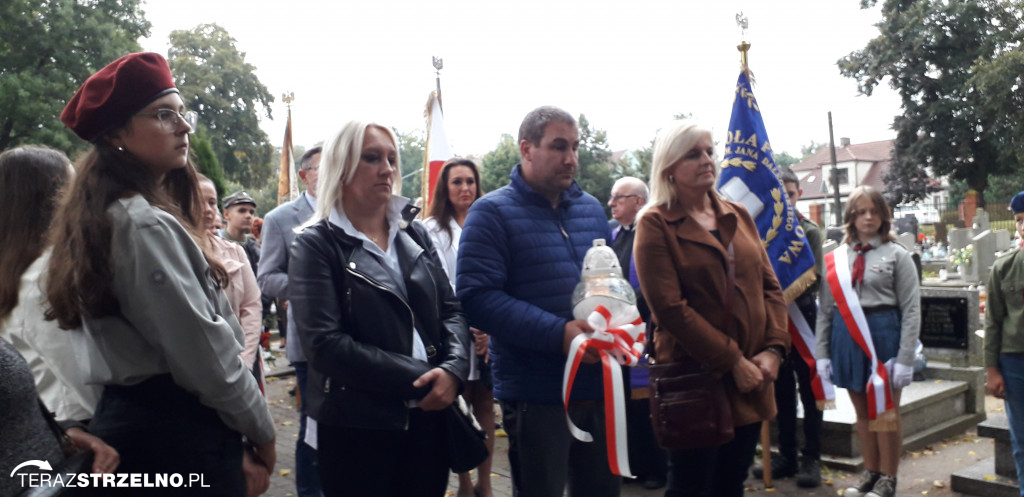 Uroczystości 17 września pod Pomnikiem Katyńskim w Strzelnie