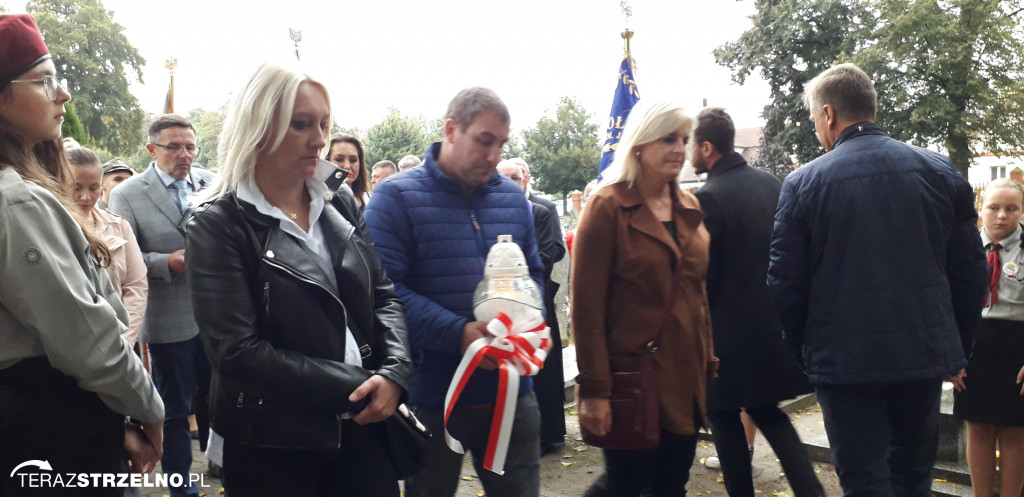 Uroczystości 17 września pod Pomnikiem Katyńskim w Strzelnie