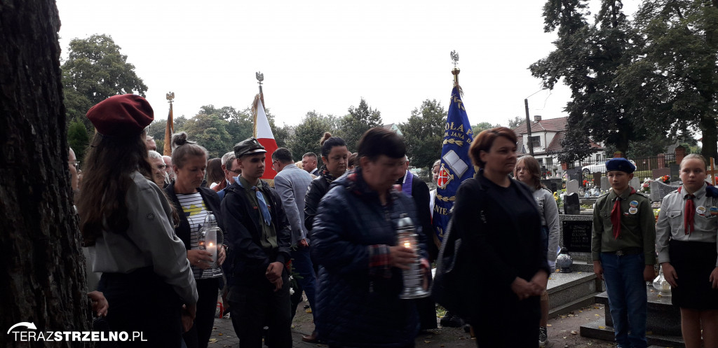 Uroczystości 17 września pod Pomnikiem Katyńskim w Strzelnie