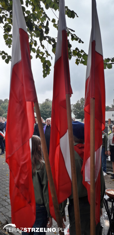 Uroczystości 17 września pod Pomnikiem Katyńskim w Strzelnie