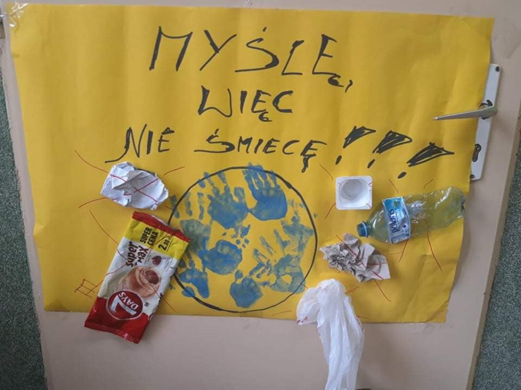 Uczniowie strzeleńskich szkół sprzątali swój kawałek świata