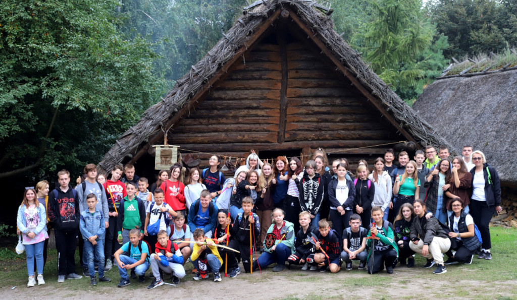 Uczniowie ze Strzelna na XXVI Festynie Archeologicznym