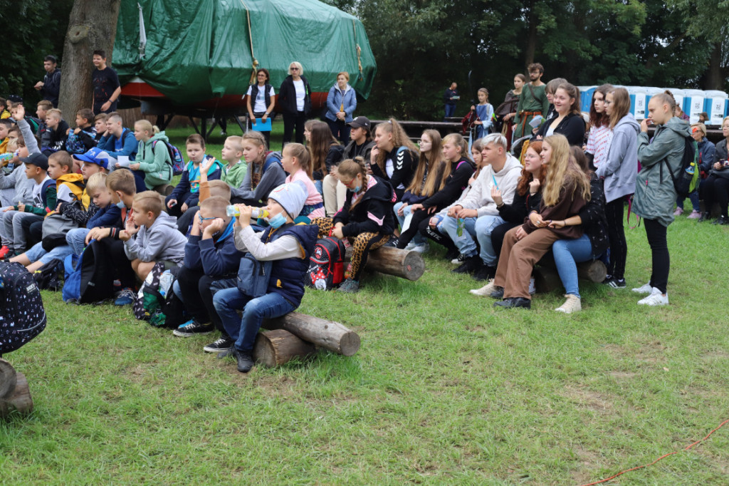 Uczniowie ze Strzelna na XXVI Festynie Archeologicznym