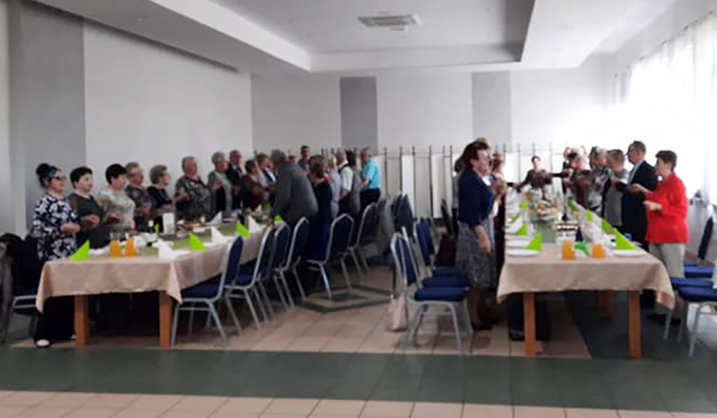 Seniorzy z Jezior Wielkich powitali nowy zarząd