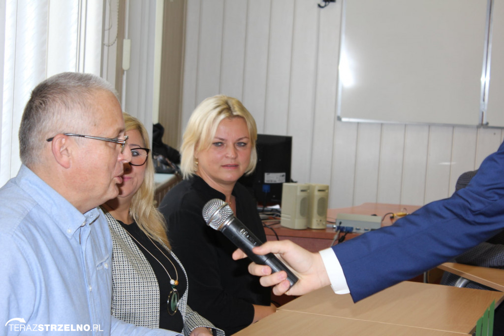 Zespół Szkół w Strzelnie - Dzień Edukacji Narodowej