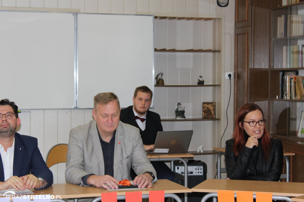 Zespół Szkół w Strzelnie - Dzień Edukacji Narodowej
