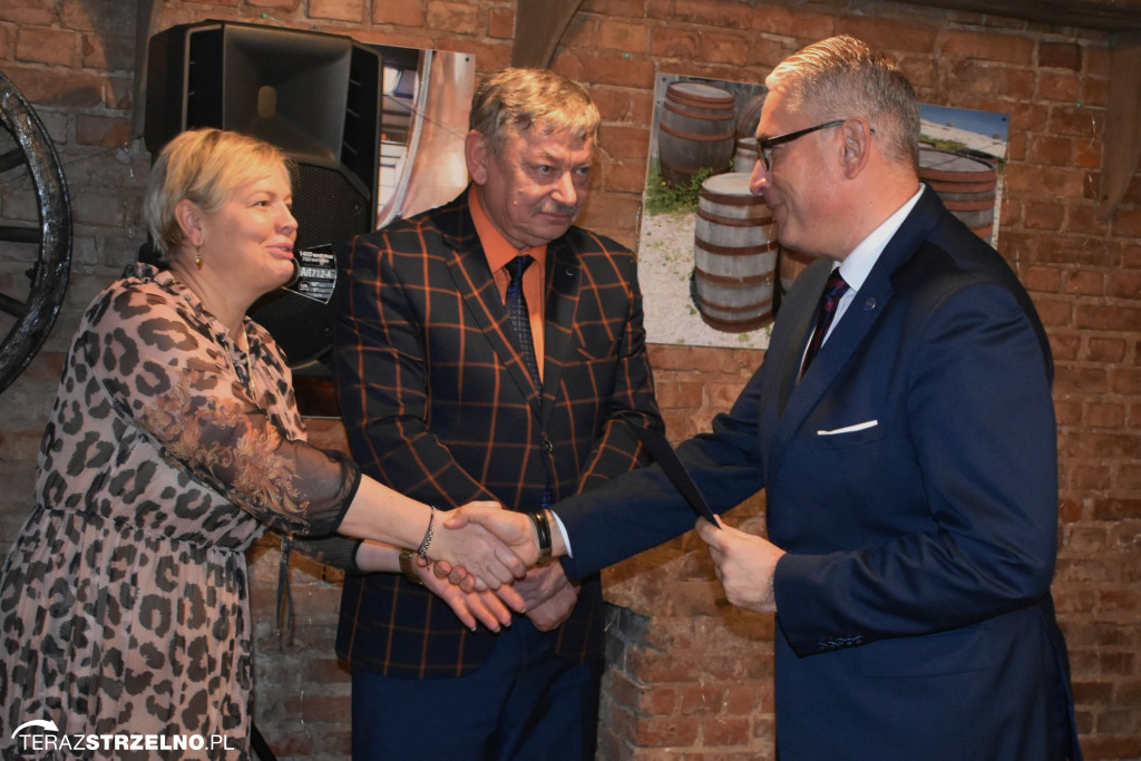  Nauczyciele ze Strzelna z nagrodami starosty mogileńskiego [ZDJĘCIA]