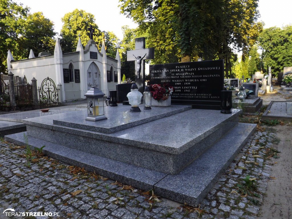 Święto Zmarłych w Strzelnie