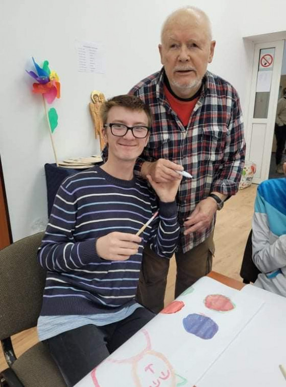 Warsztaty malarskie z Honorowym Obywatelem Miasta Strzelna