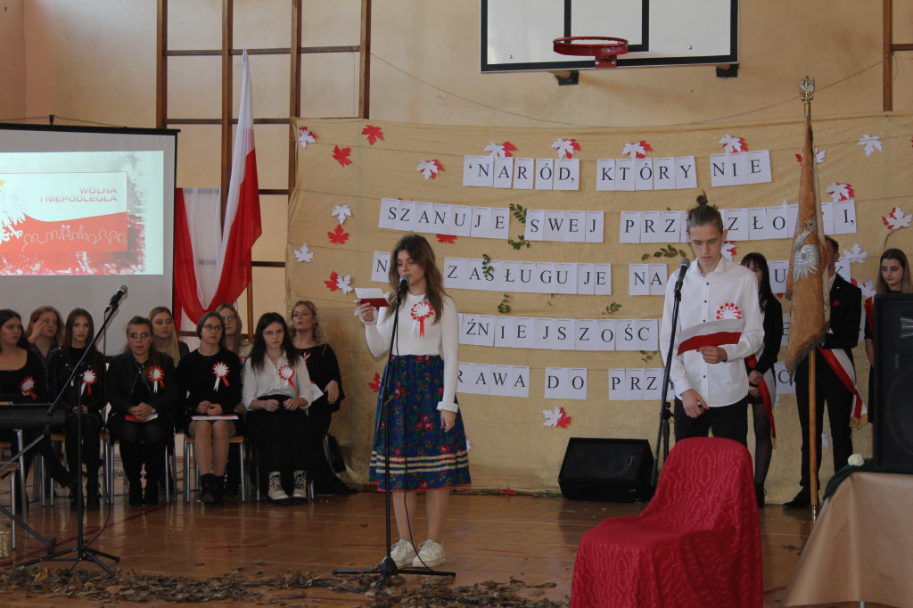 Liceum świętowało Odzyskanie Niepodległości