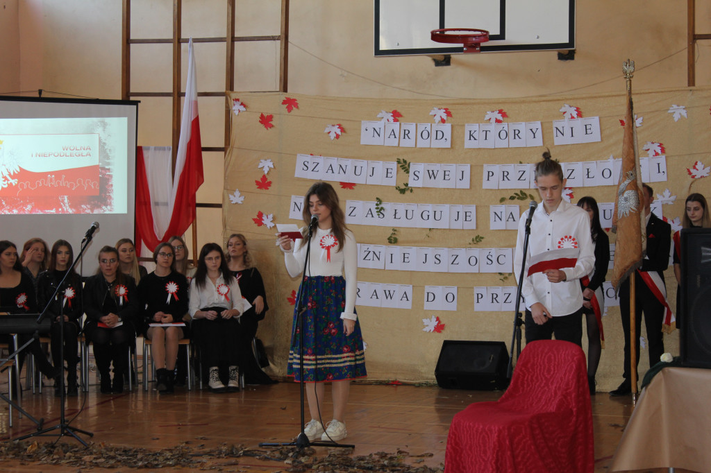 Liceum świętowało Odzyskanie Niepodległości