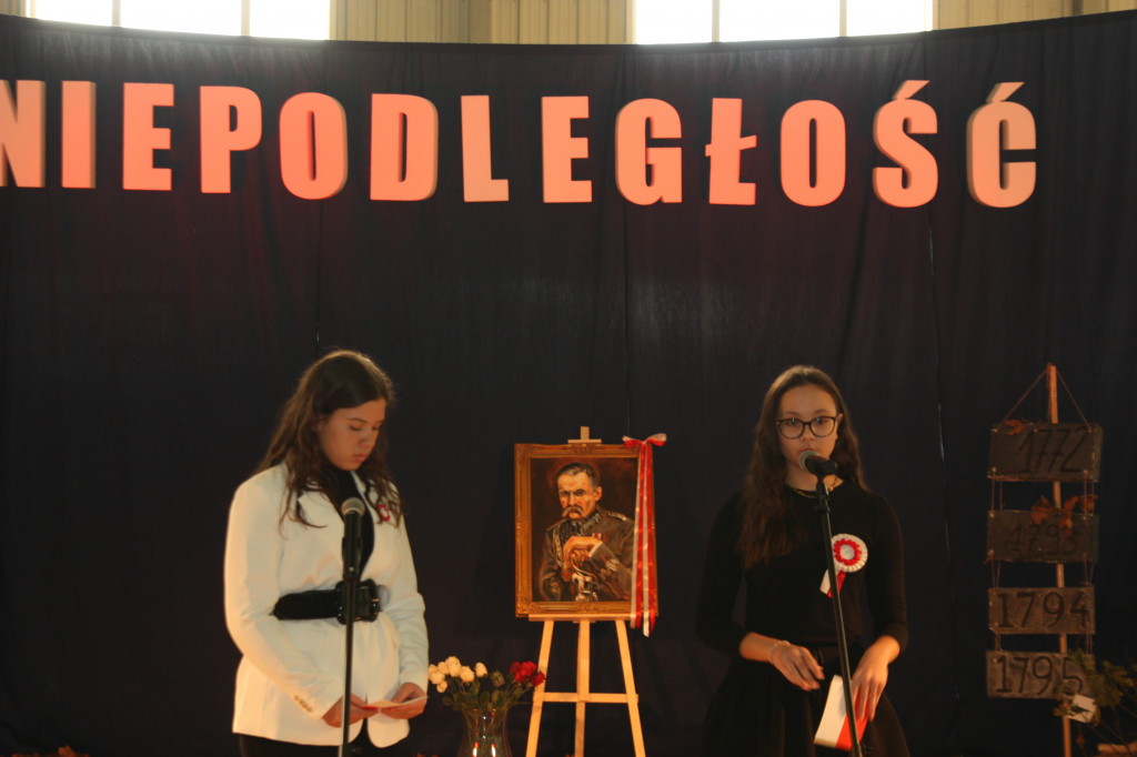 SP im. J. Dałkowskiego świętowało odzyskanie niepodległości