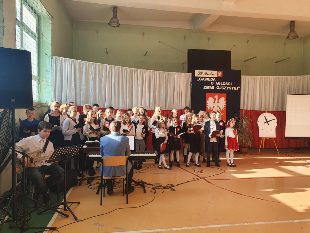	SP im. A. A. Michelsona świętowała odzyskanie niepodległości
