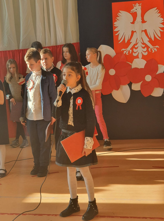 	SP im. A. A. Michelsona świętowała odzyskanie niepodległości